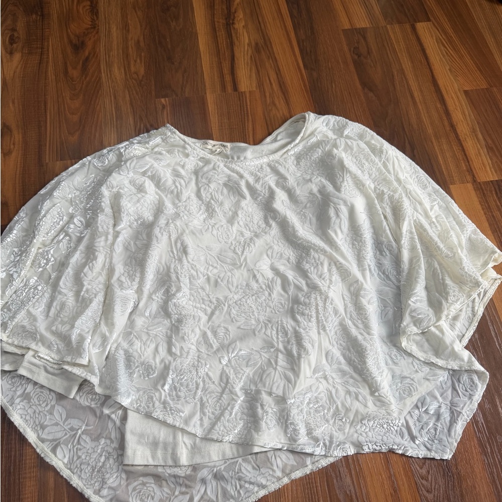 Elegant White Floral Women's Blouse